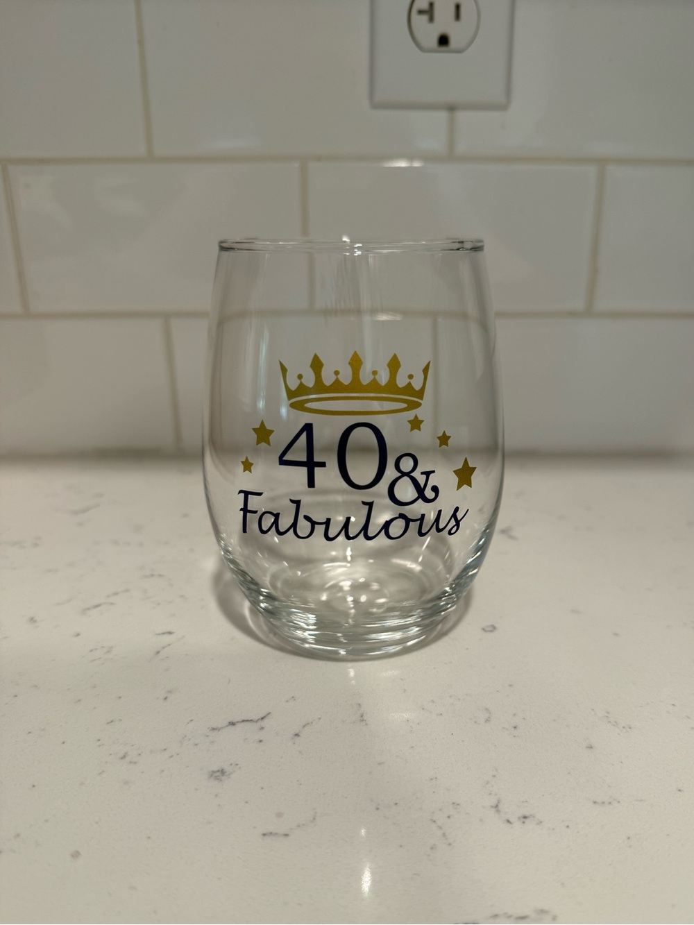 40 & Fabulous Stemless Wine Glass - Gold Crown